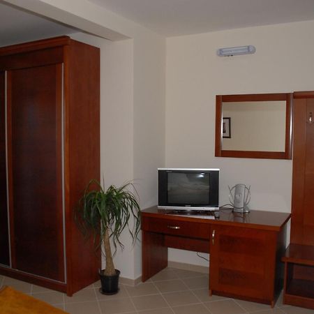 Apartments Krapina Budva Luaran gambar