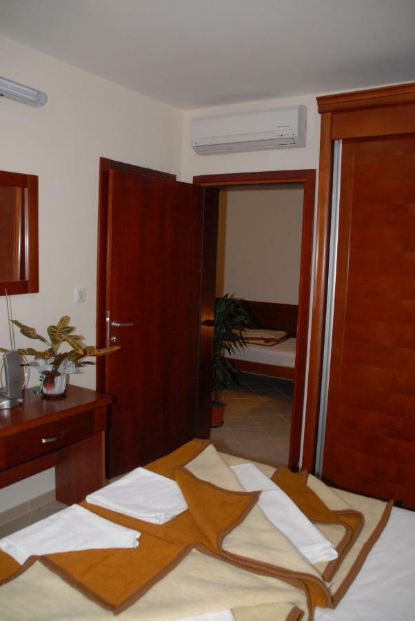 Apartments Krapina Budva Luaran gambar